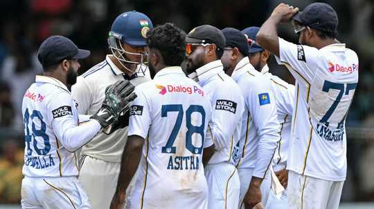 কলম্বোয় আসিতা ফার্নান্দোর আগুনঝরা বোলিংয়ে ভারতের তিন উইকেট শিকার