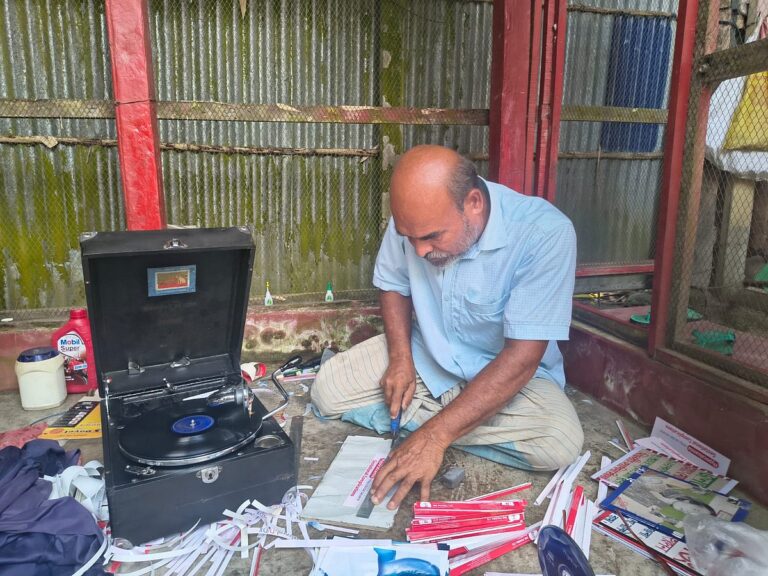Kurigram man preserves fading musical history with massive collection of vintage gramophones and records