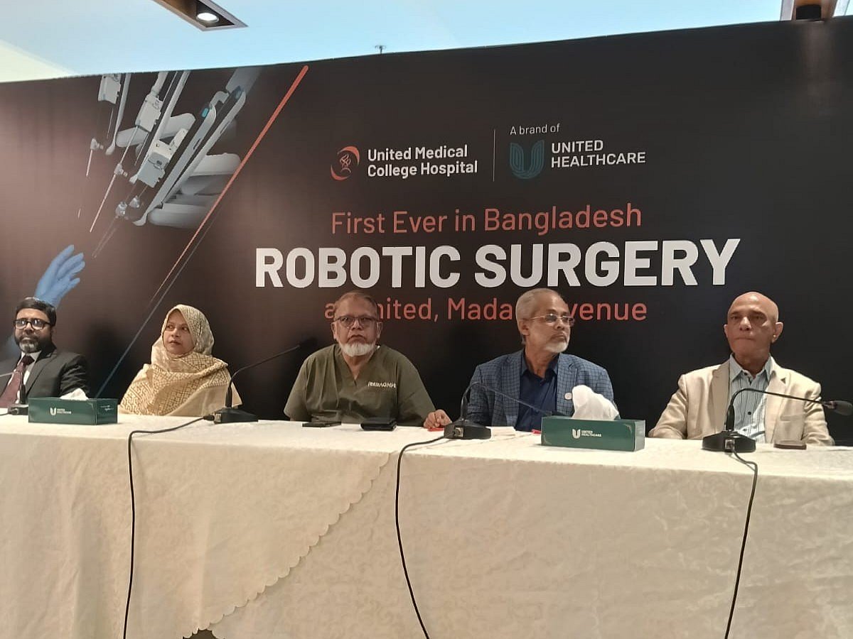 Bangladesh Marks Milestone With First Successful Robotic Surgeries at United Healthcare