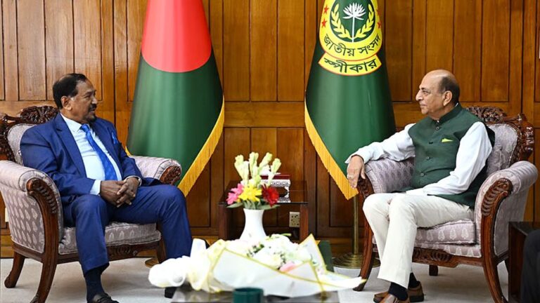 স্পিকারের সঙ্গে ভারতীয় হাইকমিশনারের বৈঠক, দ্বিপাক্ষিক সম্পর্ক ও গণতন্ত্রের উত্তরণ নিয়ে আলোচনা