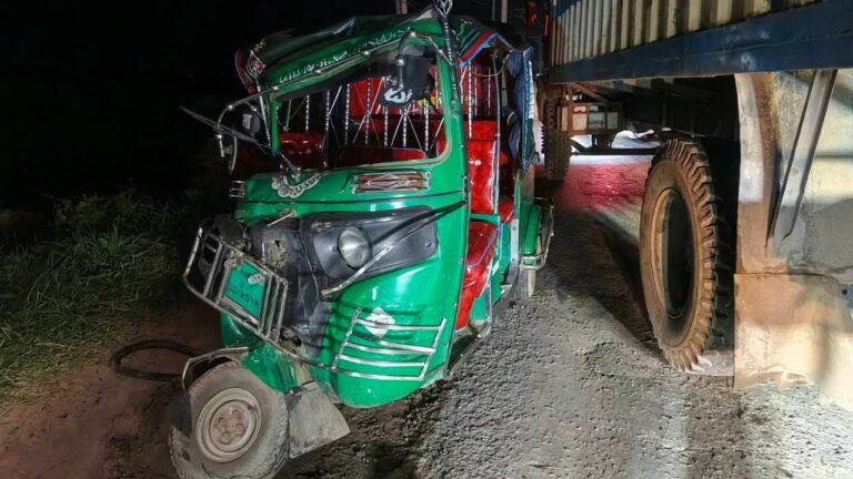 ব্রাহ্মণবাড়িয়ায় দ্রুতগামী গাড়ির ধাক্কায় সিএনজি চালক নিহত